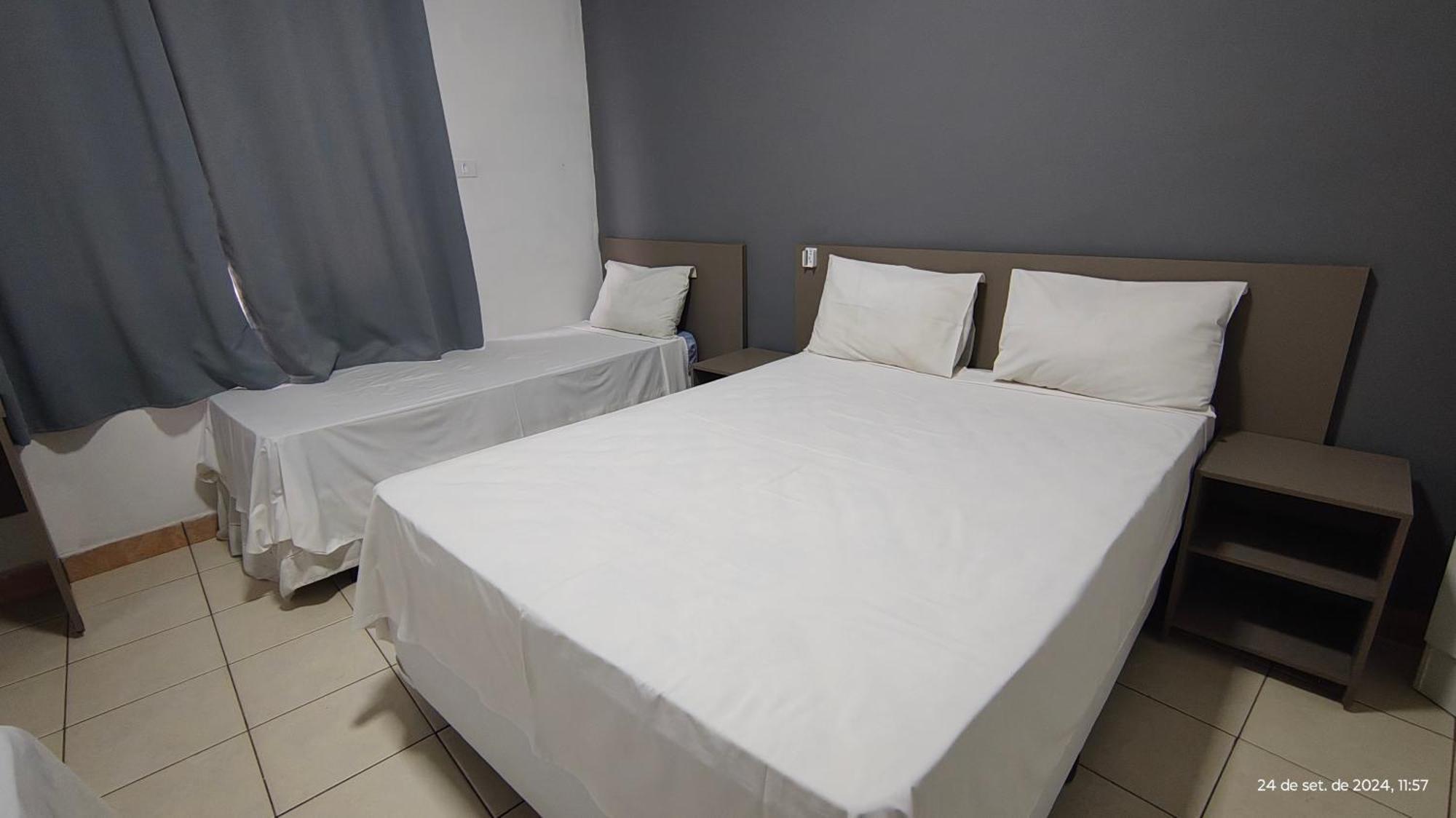 Santos Hotel Bagian luar foto