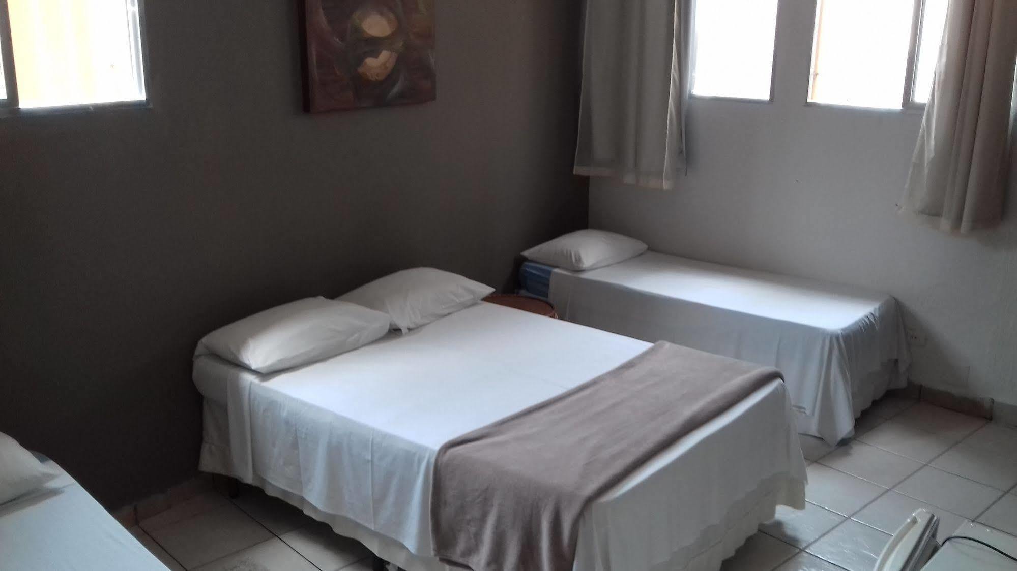 Santos Hotel Bagian luar foto